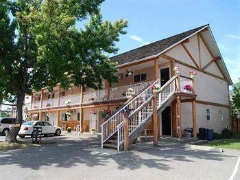 Log Cabin Motel Penticton Ngoại thất bức ảnh